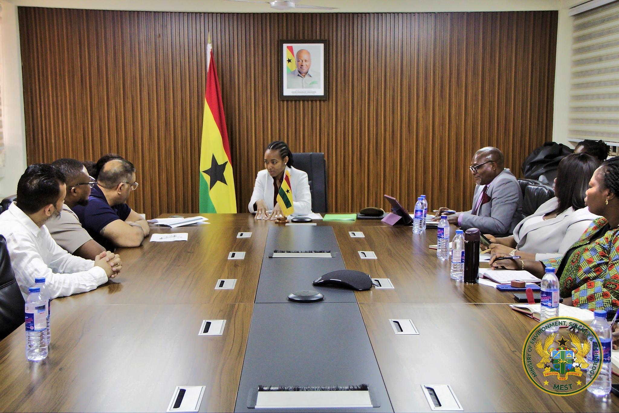 The Minister in a meeting with representatives of Bel Acqua.