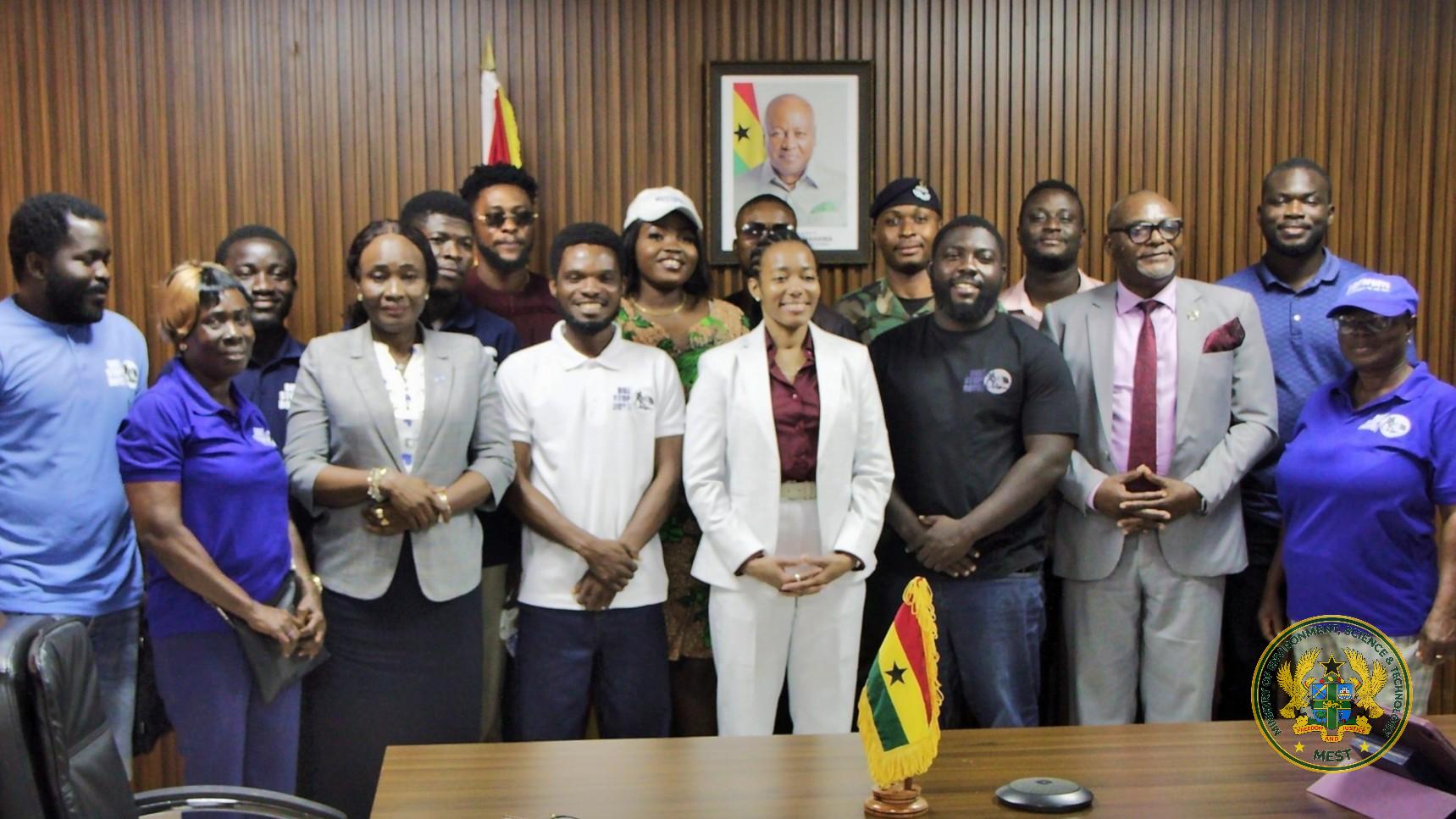 The Minister’s group photo with the Bus Stop Boys.