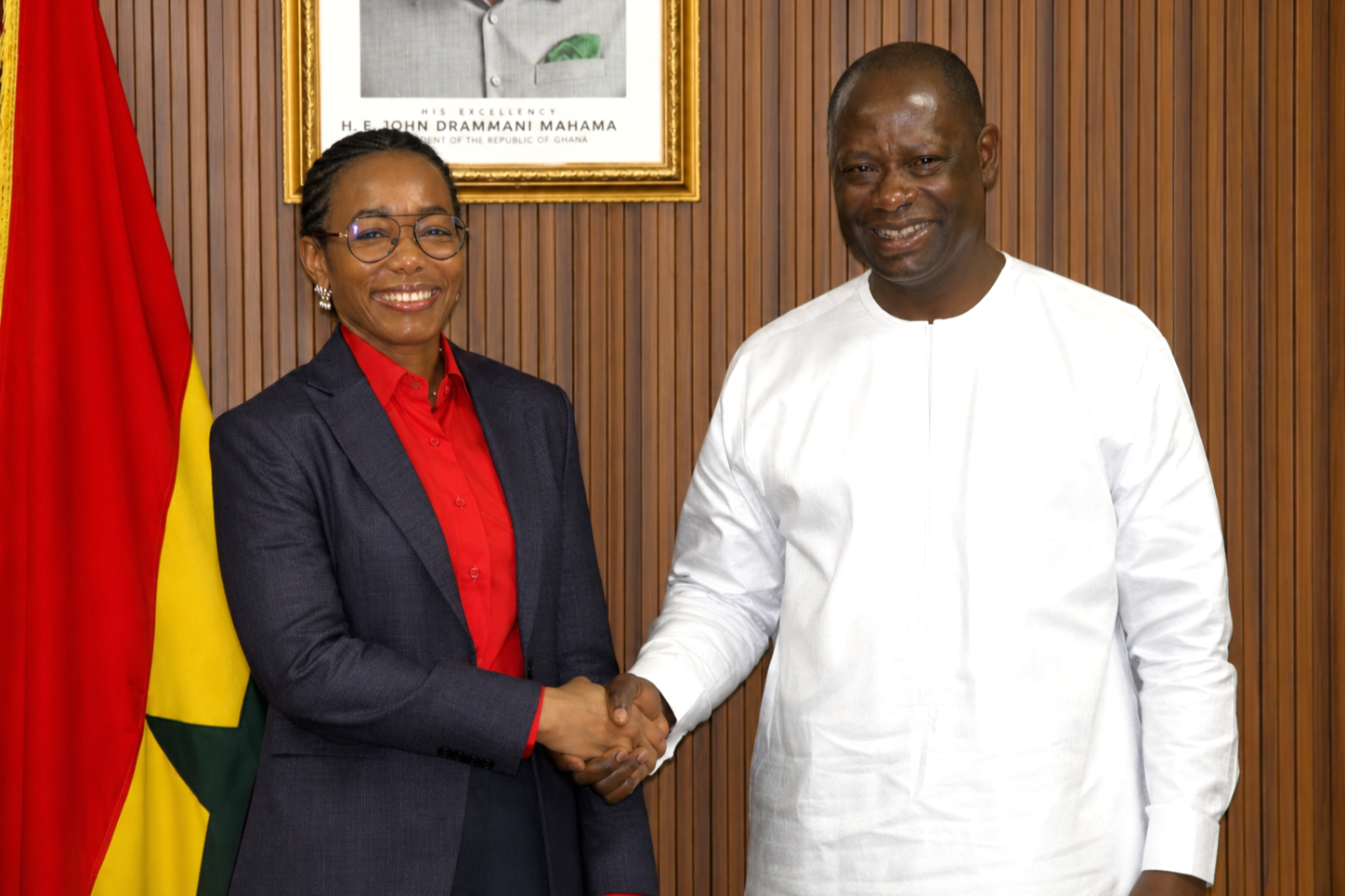 Hon. Armah-Kofi Buah formally handing over responsibility for the Ministry of Environment, Science and Technology to Hon. Dr Zanetor Agyeman-Rawlings.
